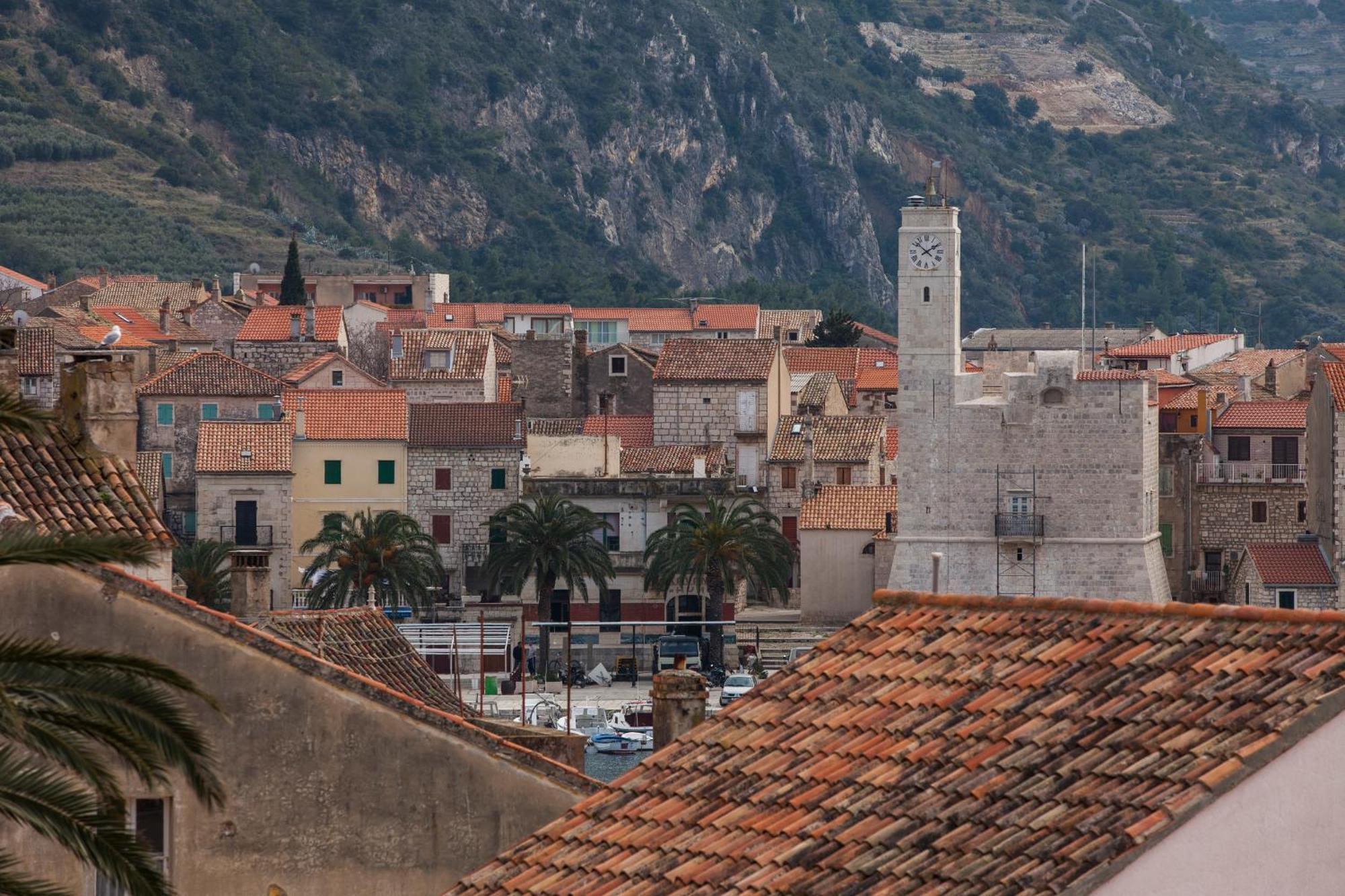Apartments Dubra Komiža Pokoj fotografie